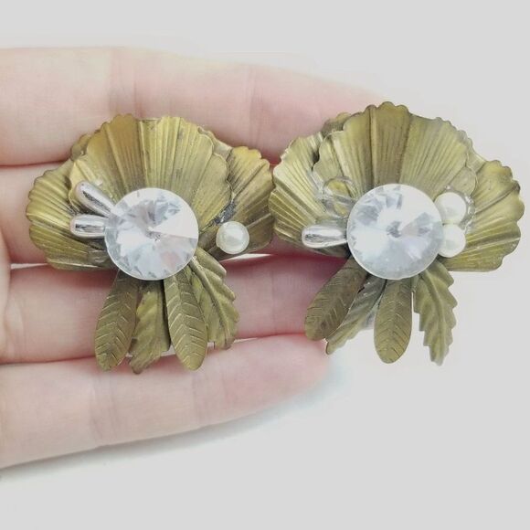 Vintage Bold Rhinestone and Gold Tone Clip On Earrings, Funky 80s Style Design - Picture 2 of 7